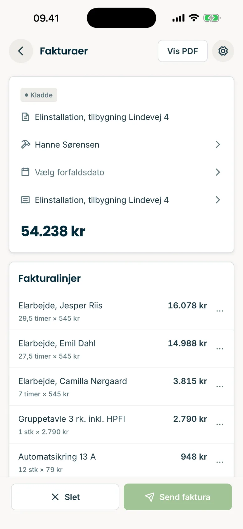 Tidlig-appen: en fakturakladde med fakturalinjer for arbejde og materialer
